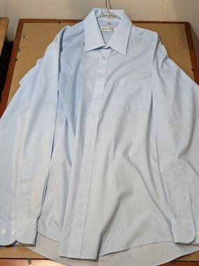 Monte Carlo Men’s Light Blue Dress Shirt